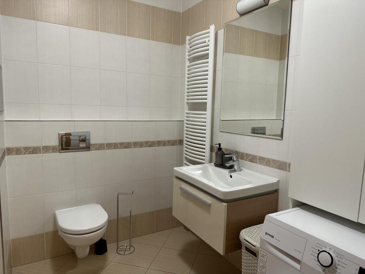 Nomad Apartments براغ المظهر الخارجي الصورة