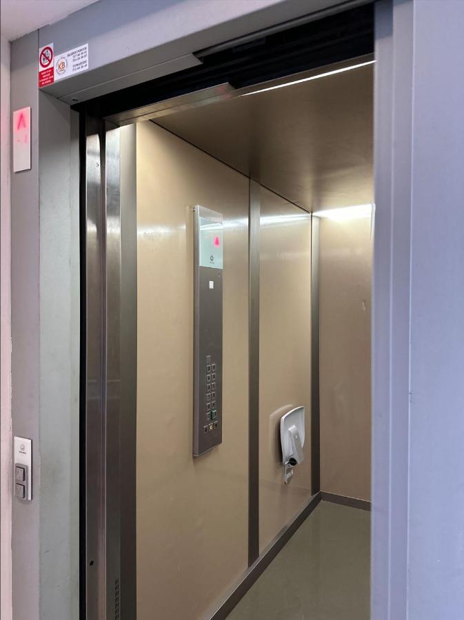 Nomad Apartments براغ المظهر الخارجي الصورة